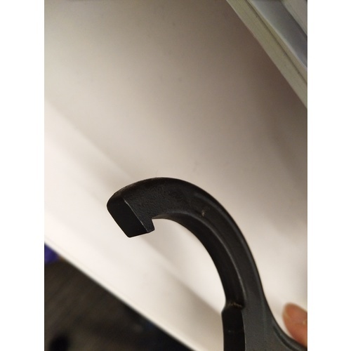 引掛スパナ92～100mm【THS-92100】