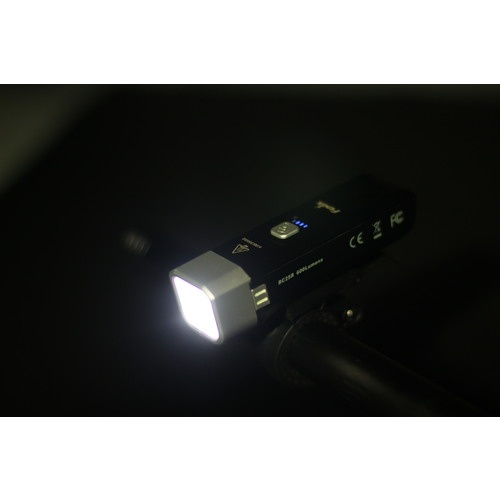 FENIX LEDバイクライト BC25R ブラック【BC25RBLACK】