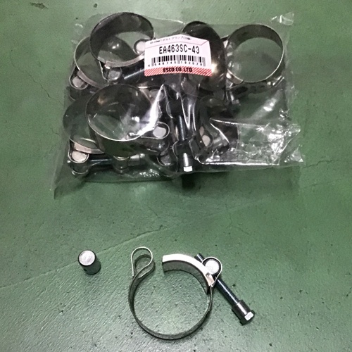 64-67mm Tボルトクランプ(10個)【EA463SC-67】