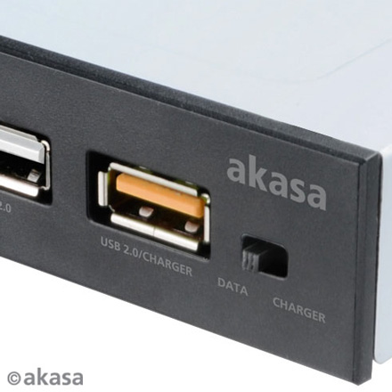 3.5インチベイUSB充電フロントパネル【AK-ICR-23】