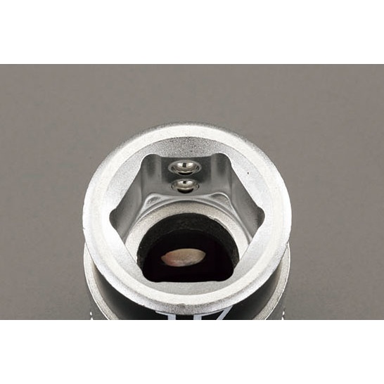 3/8’’DRx17mm ソケット(ホールド機能付)【EA617AK-417】