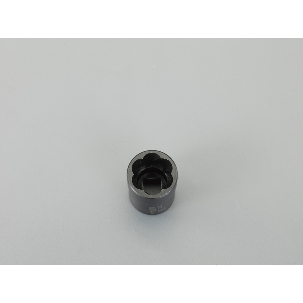3/8’’DRx10mm トルネードソケット【EA618JM-110】