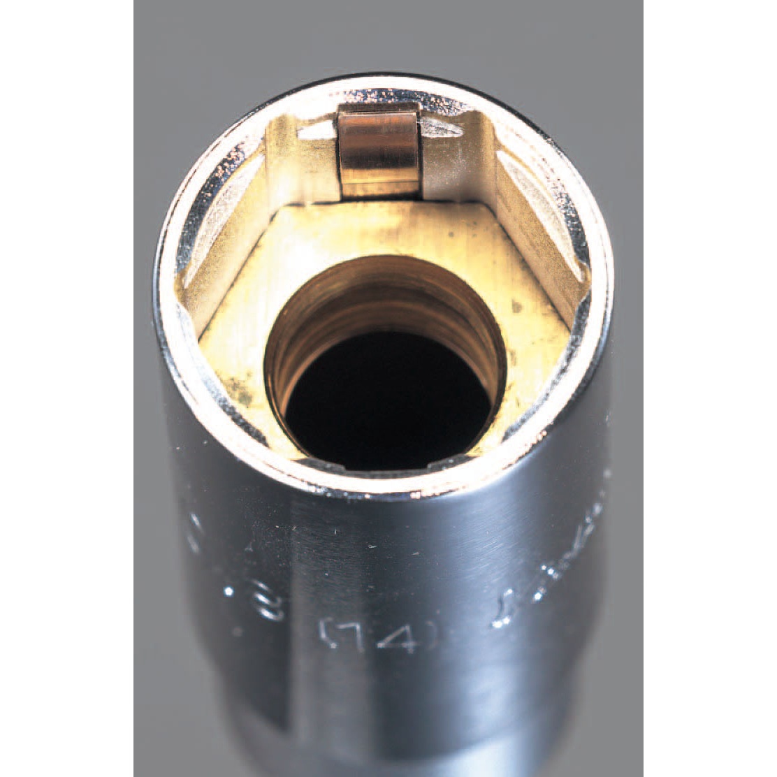 3/8’’DRx14mm スパークプラグソケット(Z-EAL)【EA619BL-14】