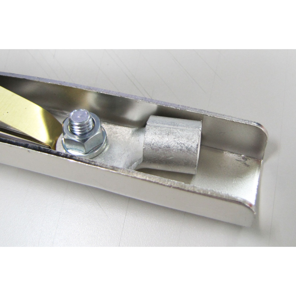 300A ブースタークリップ(赤・黒)【EA812JY-25】