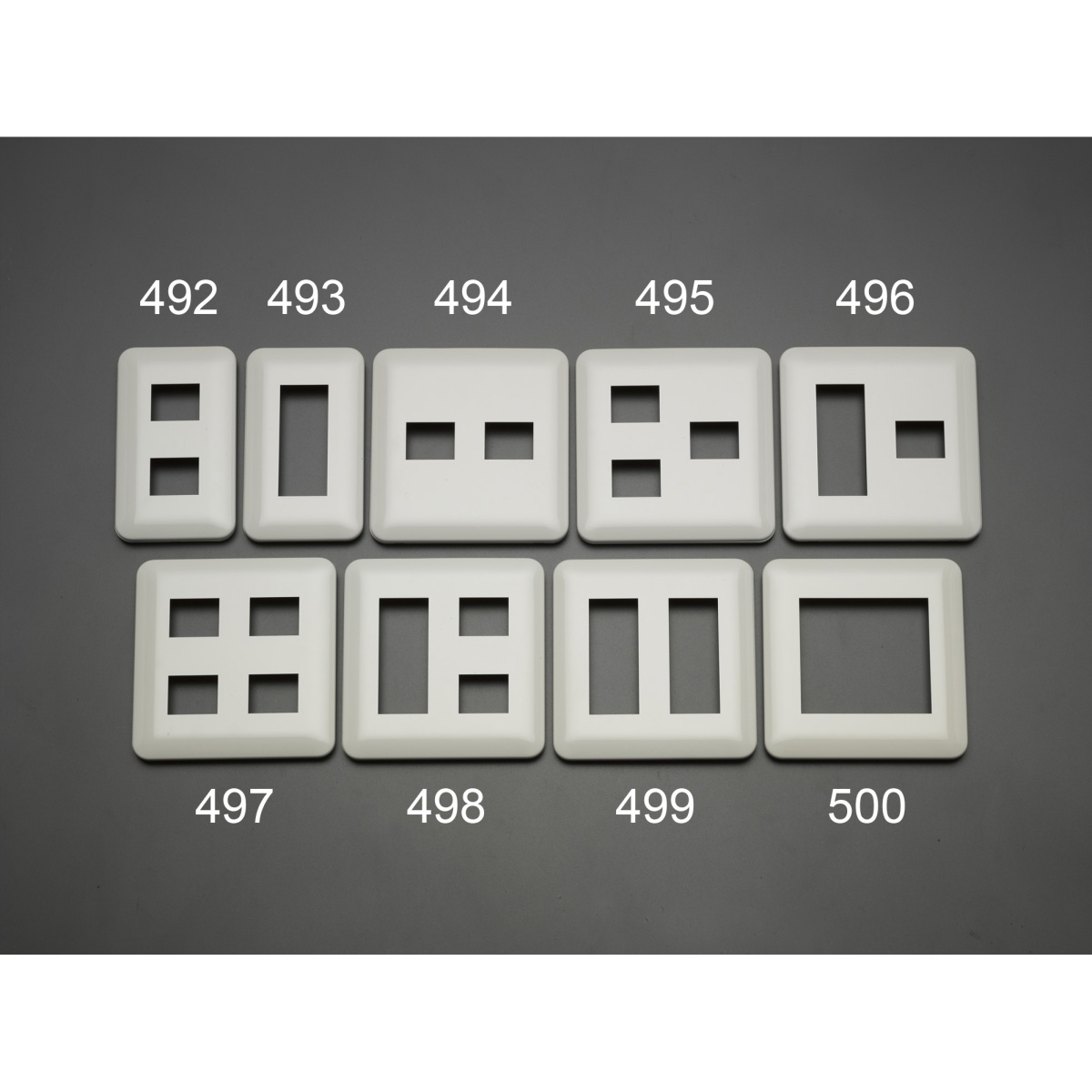 [2連用](2連接穴用)コンセントプレート[樹脂製]【EA940CD-500】