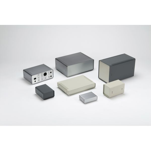 UC型ユニバーサルアルミサッシケース UC20-8-14DD タカチ電機工業製