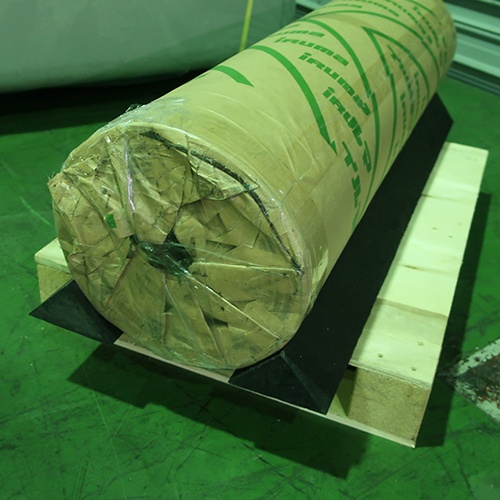 90×120×1500mm 樹脂製 三角材【EA993DS-42】
