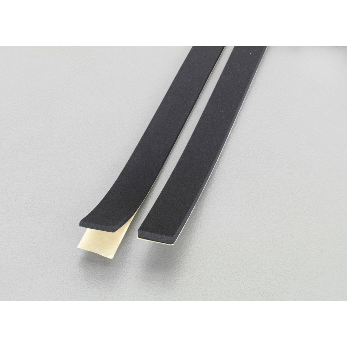 3×25mm/20m スポンジパッキン【EA997XR-325】