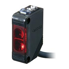 小型アンプ内蔵形光電センサ E3Z-D61K-2M OMRON製｜電子部品・半導体 