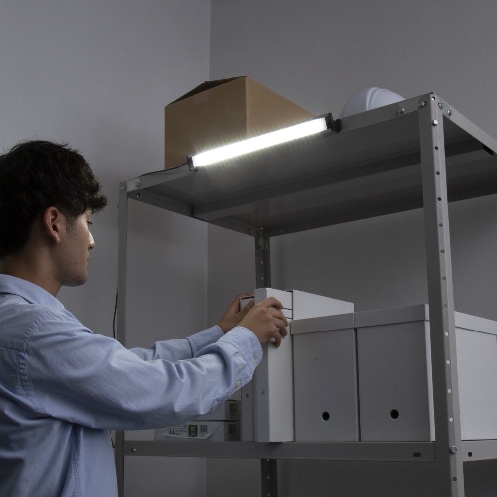 LEDバーライト角度調整付き LED-BA7USV サンワサプライ製｜電子部品・半導体通販のマルツ