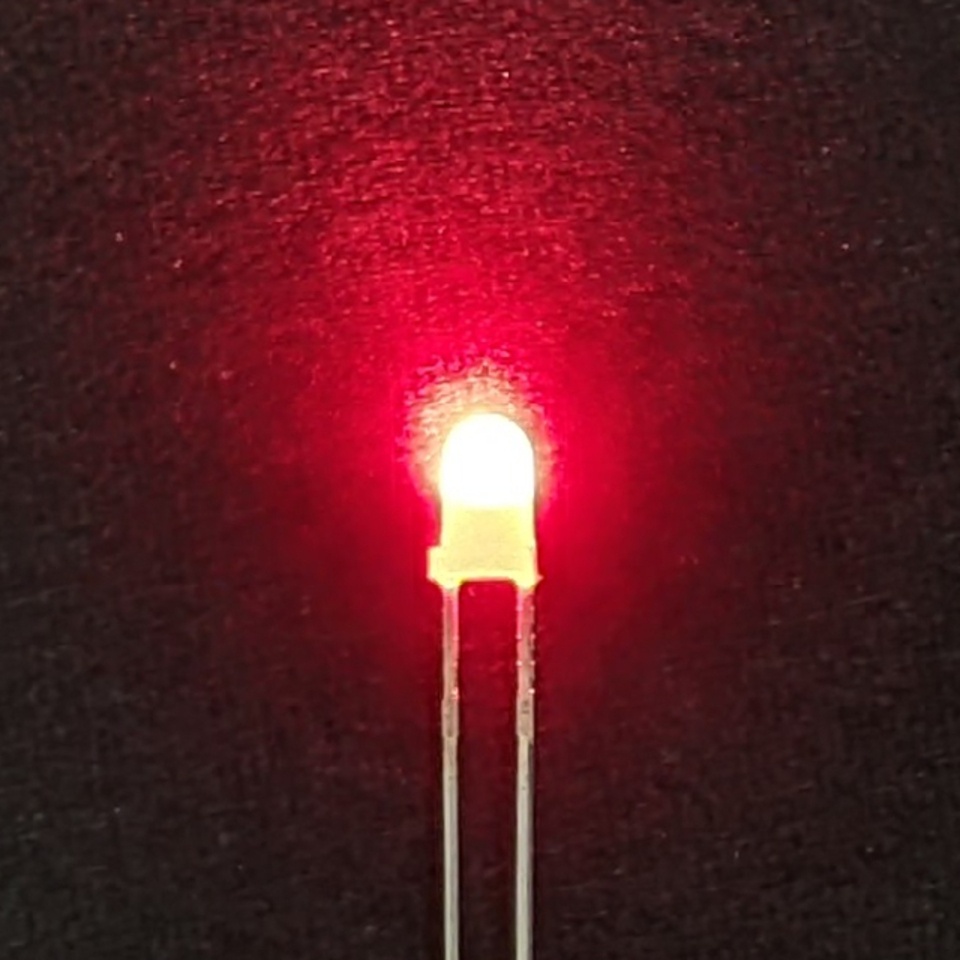 高輝度LED(赤色 3mm 6個入り)【AP-L11】