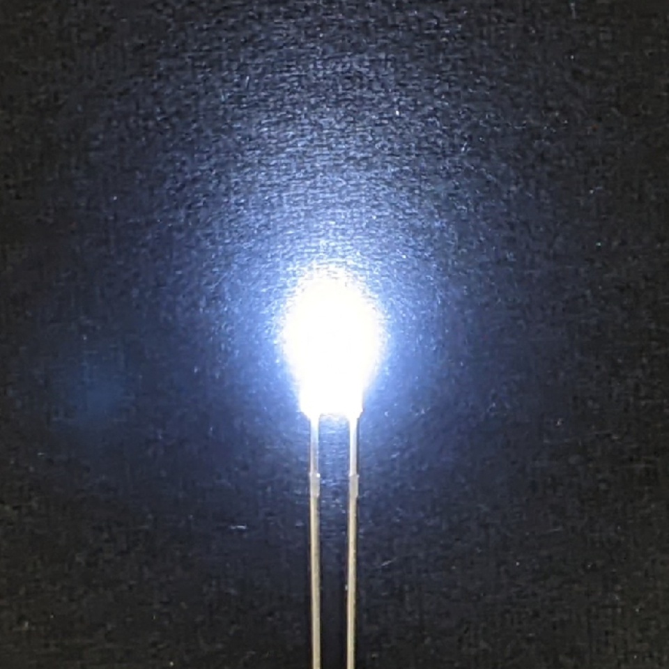 高輝度LED(白色 3mm 6個入り)【AP-L13】