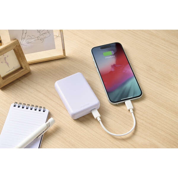 超コンパクトモバイルバッテリー(10000mAh/3A/USB Type-C×1)【DE-C49-10000PU】