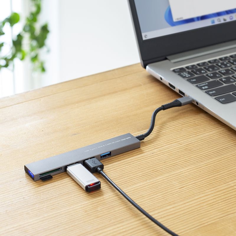 USB 5Gbps 3ポート スリム ハブ(カードリーダー付き・Type-C接続)【USB-3TCHC20MS】