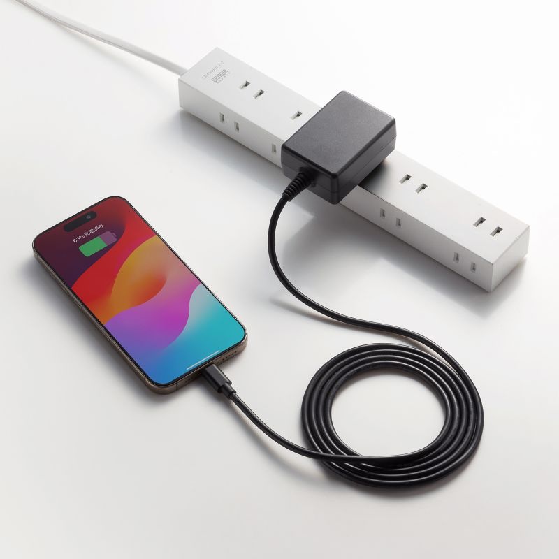 USB Type-Cケーブル一体型AC充電器(5V/3A)【ACA-IP103BK】
