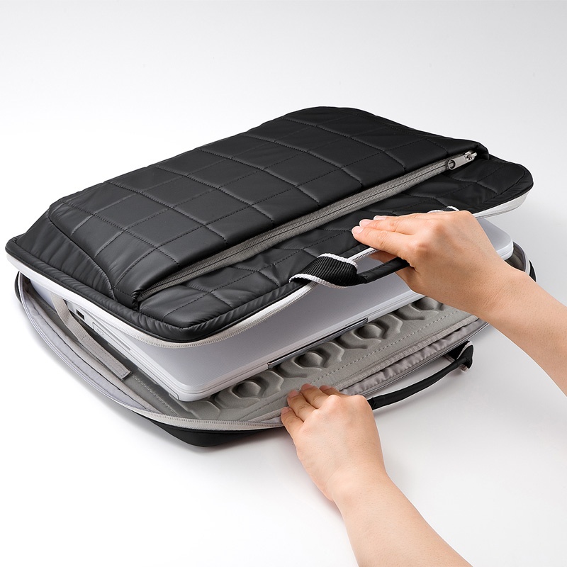 衝撃吸収PCケース(15.6インチワイド対応・ブラック)【BAG-P20BK2】
