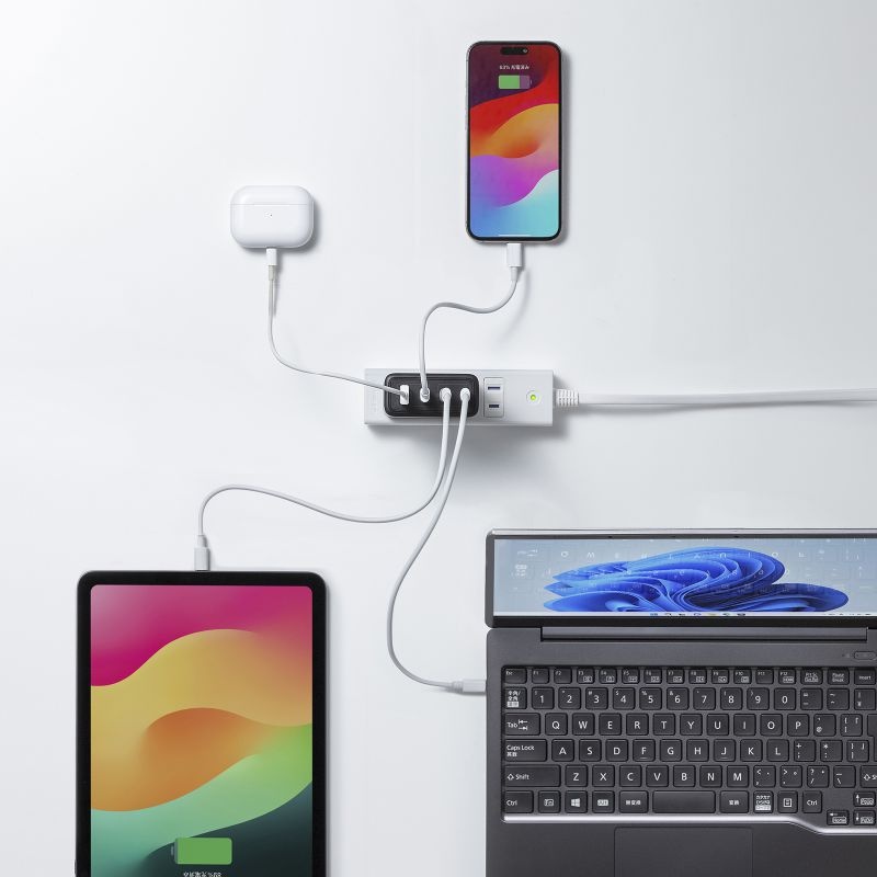USB PD対応AC充電器（PD100W・C×3+A×1）【ACA-PD104BK】