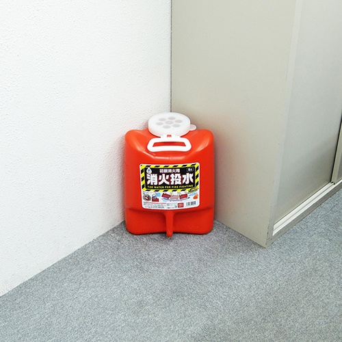 緑十字 防災用品 消火投水 8L(レッド)【380314】