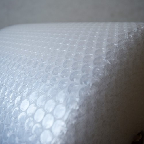 ミナ 気泡緩衝材 エアーキャップ スリットロール品 ♯C650 4mm×600mm×42m【ACSRC650X600X42M】