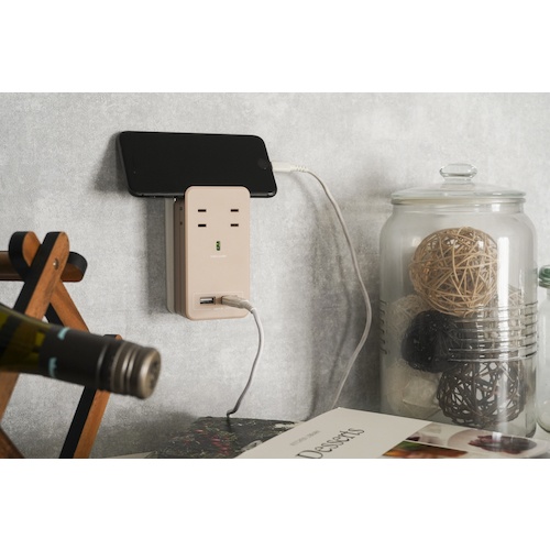 Fargo SATI COLOR AC4個口 4.2A USB ラテベージュ【CT221BE】
