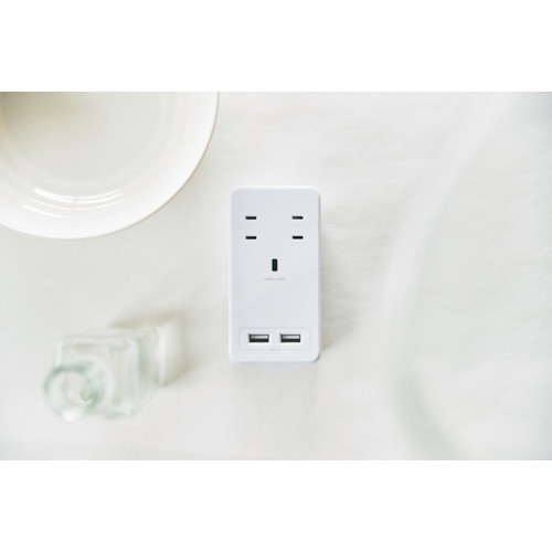 Fargo SATI COLOR AC4個口 4.2A USB ホワイト【CT221WH】