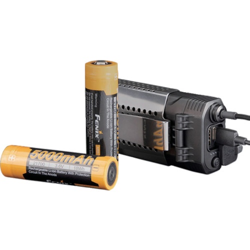 FENIX 充電式LEDライト【HP30RV20BLACK】