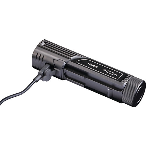 FENIX 充電式LEDバイクライト【BC26R】
