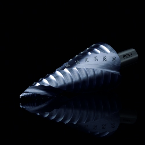 RUKO 2枚刃スパイラルステップドリル 「アルティメットカット」 フローステップチップ 8-30mm ルナテックコーティング【101652P】