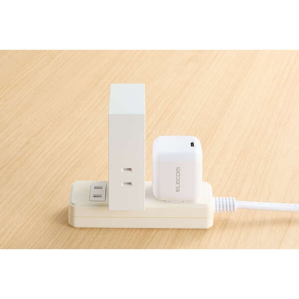 コンセント直挿しUSBタップ(20W/A×1+C×2)【T-U07-3AC2WH】