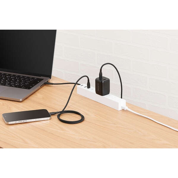 USBタップ/USB-C×2/USB-A×2/AC×3/27W/1.5m/ホワイト【T-U08-3A2C215WH】