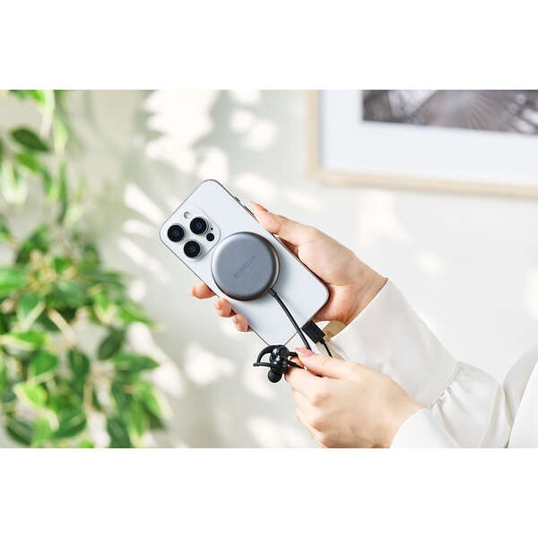 マグネットQi2.2規格対応ワイヤレス充電器/25W/卓上/1.5m/ブラック【W-MA11BK】