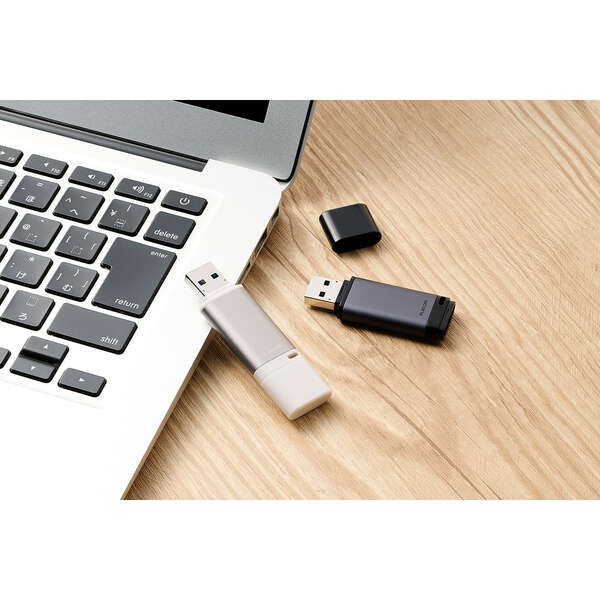 キャップ式 USB 5Gbps USBメモリ【MF-RCU3032GBK】