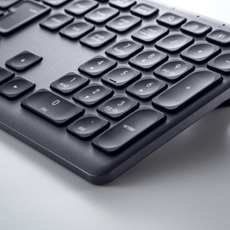 Bluetooth＋2.4Gコンボキーボード【SKB-WBT41BK】