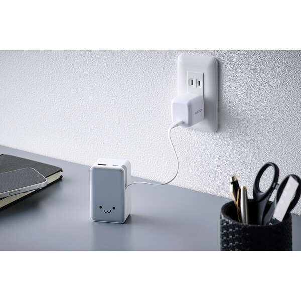 モバイルバッテリー/リチウムイオン電池/巻取り式ケーブル一体/残量表示/35W/10000mAh/USB-Cケーブル/USB-C/USB-A/しろちゃん DE-C82L-10000WF【DE-C82L-10000WF】