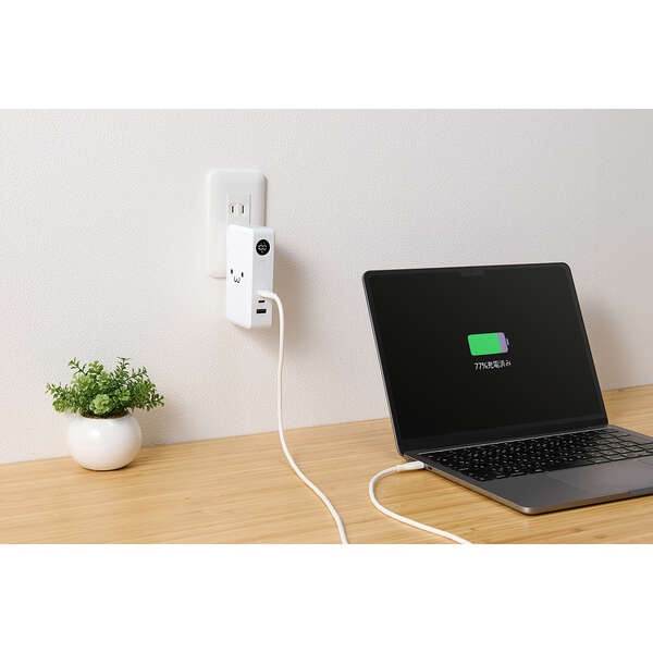 AC充電器一体モバイルバッテリー(10000mAh/67W/C×2+A×1)【DE-AC13-10000WF】