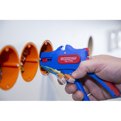 0.2-16mm2 ワイヤーストリッパー(自動調整)【EA580F-11】