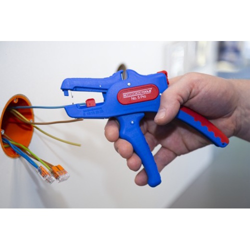 0.2-16mm2 ワイヤーストリッパー(自動調整)【EA580F-11】