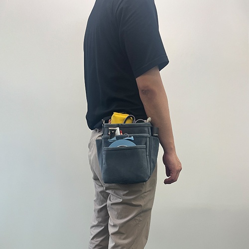 185x130x220mm 腰袋(3段/黒染/ヌバック革)【EA925CB-13】