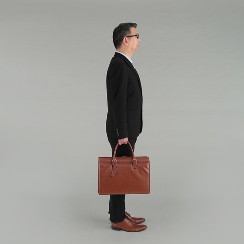 425x300x110mm ブリーフケース(キャメル)【EA927AE-7】