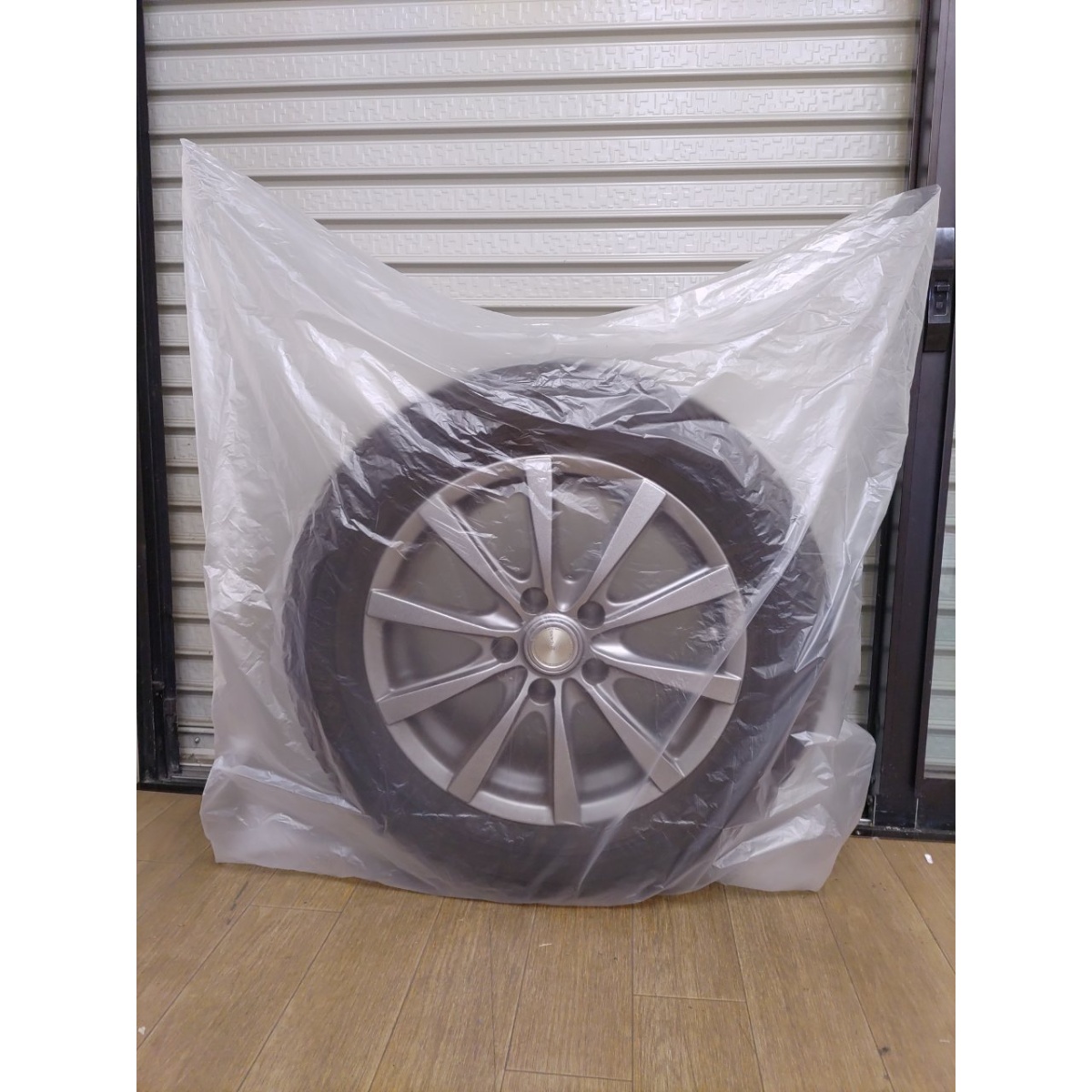 800x1000mm タイヤ保管袋(乗用車用/100枚)【EA912AB-16】