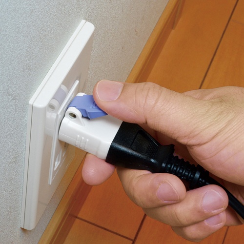 AC125V/15A ツマミ付プラグ(3個)【EA940CD-59】