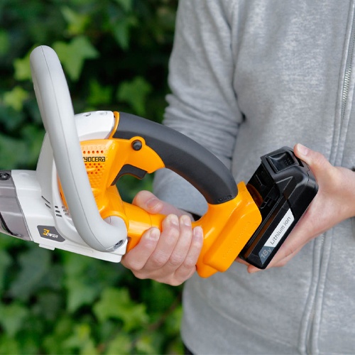 DC18V/300mm ヘッジトリマー(充電式)【EA898RE-26A】