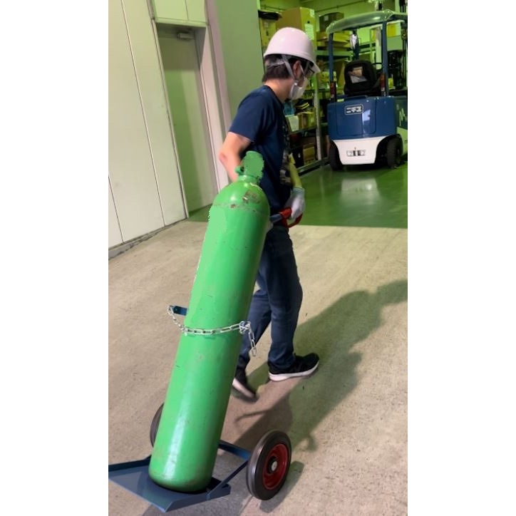 φ318mm ボンベ用ハンドトラック【EA520FD-59】