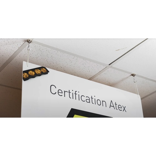 φ40mm/50kg マグネットフック(スイベル式/紫)【EA781ET-96A】