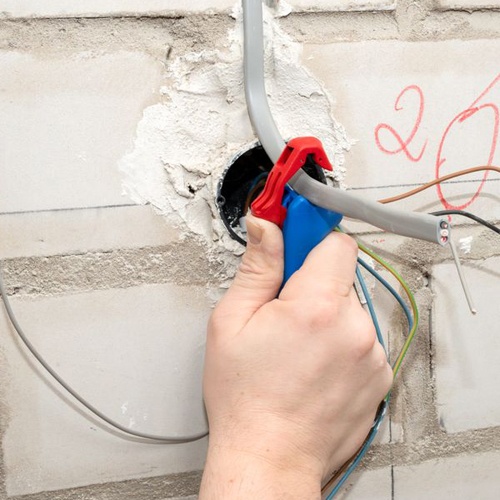 ワイヤー・ケーブルストリッパー(平・丸ケーブル兼用)【EA580WS】