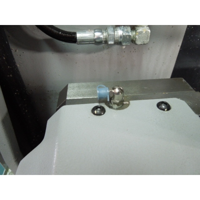 樹脂キャップ(グリースニップル用/20個)【EA991CZ-601】