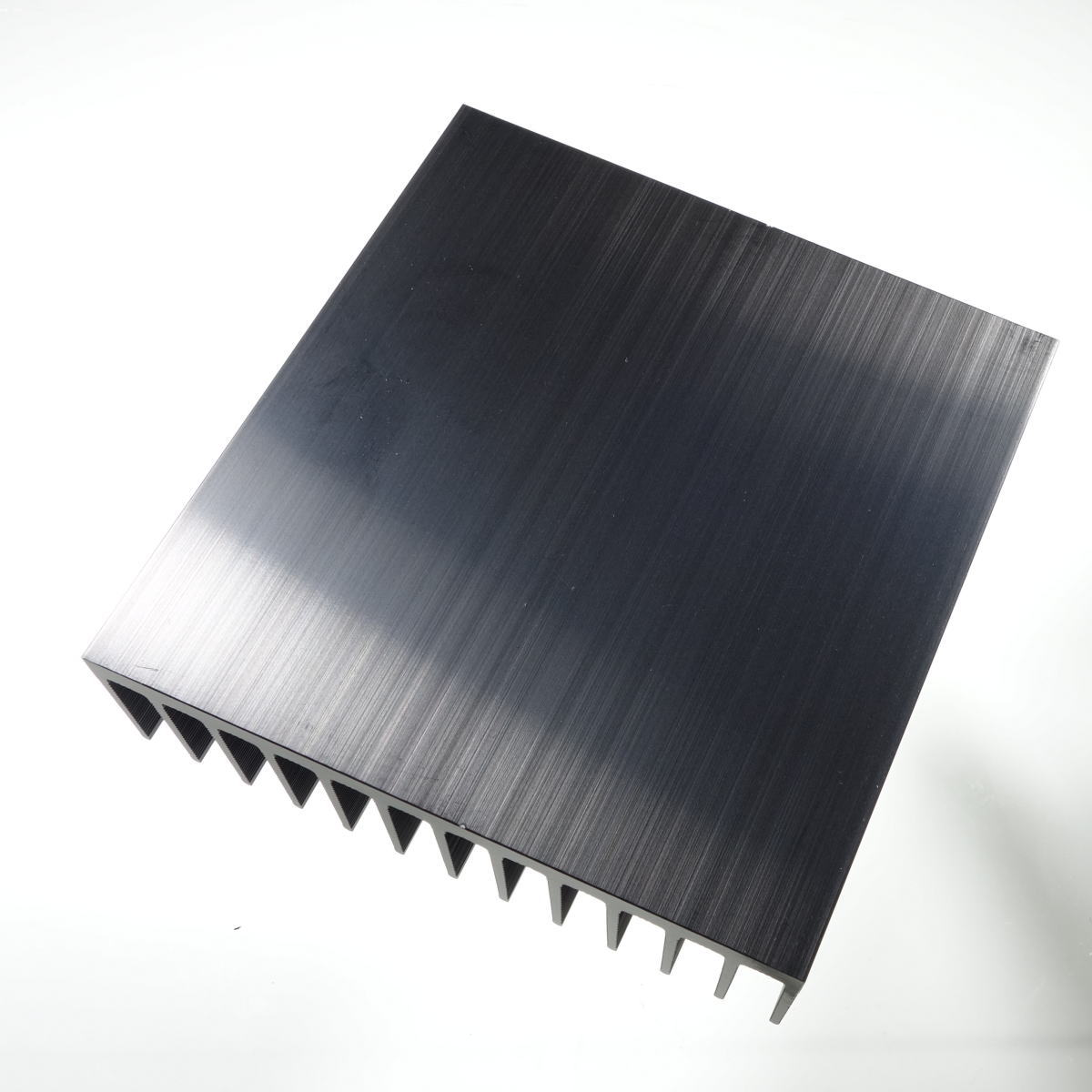 放熱器(ヒートシンク)【30F98L100BA】