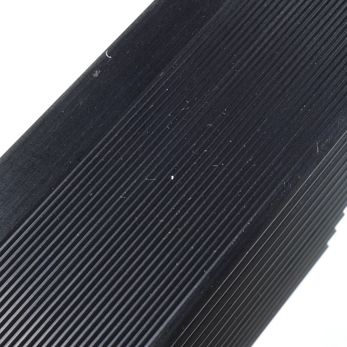 放熱器(ヒートシンク)【30F98L100BA】