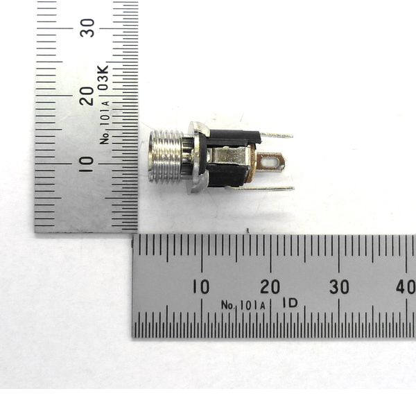 DCジャック 2.5mm パネル取付け用 小型(金属)【GB-DCJ-2557-PM】