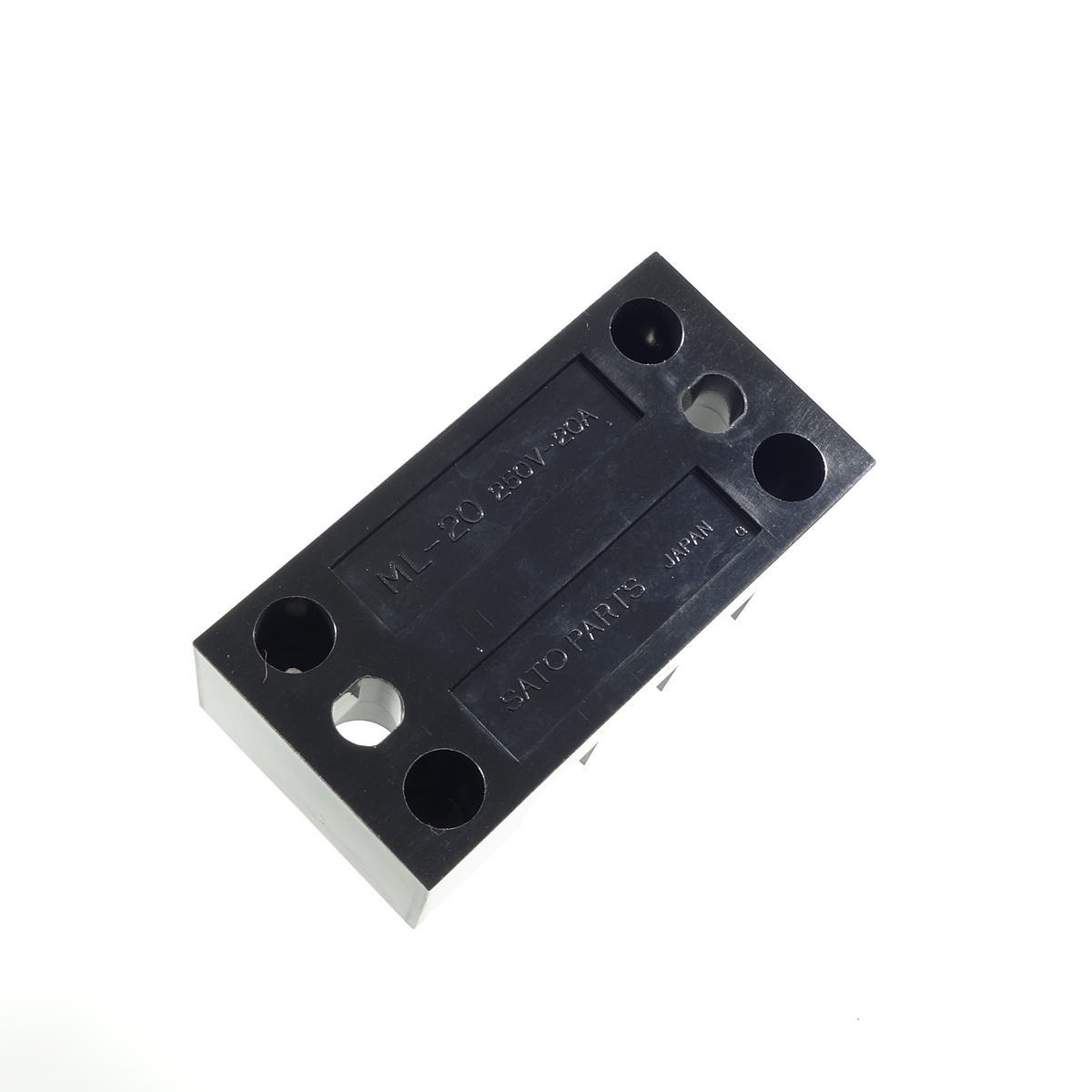 中継用ねじ式端子台 M4フリーねじ 11mmピッチ 2列 20A 250V 3極 カバー付き【ML-20-3P】